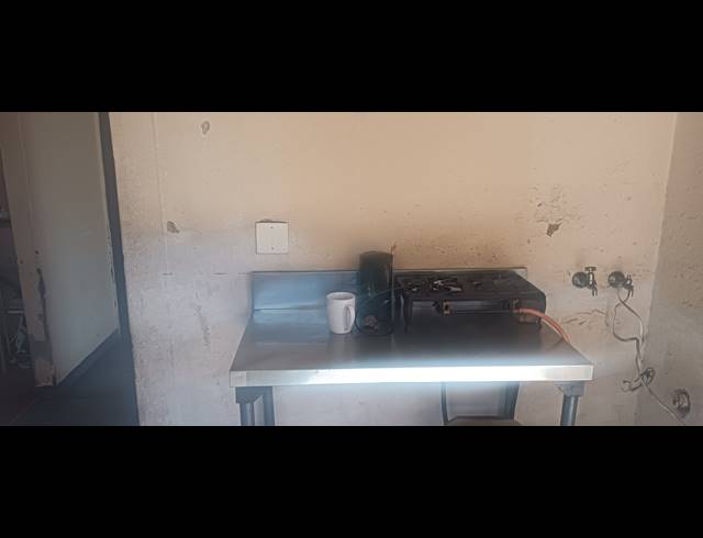 3 BEDROOM FREEHOLD FOR SALE IN VOSLOORUS